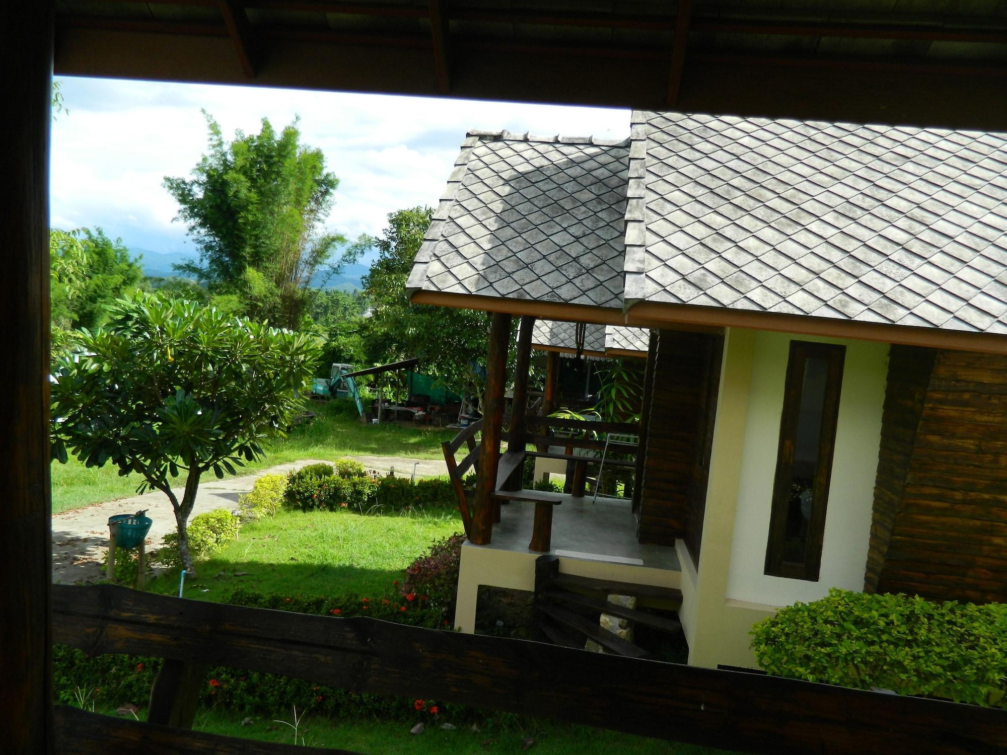 Pai Iyara Resort Extérieur photo