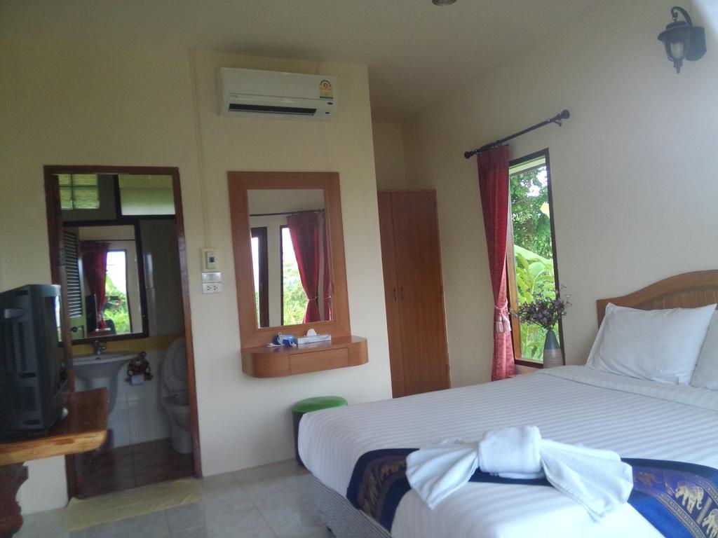 Pai Iyara Resort Extérieur photo